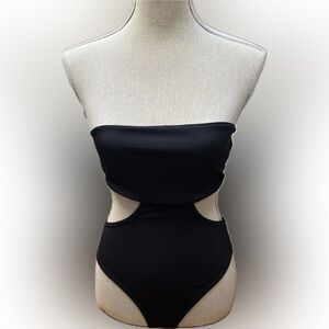 NWT Nasty Gal Cutout Top Bodysuit, Black, size 2